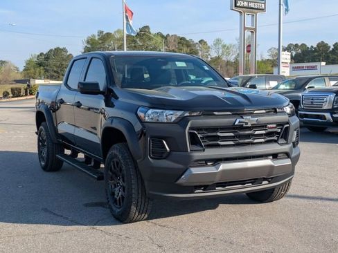 New 2026 Chevrolet Colorado Trail Boss image 2
