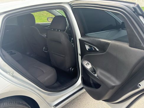 Used 2021 Chevrolet Malibu LT image 29