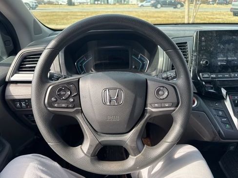 Certified 2023 Honda Odyssey EX image 12