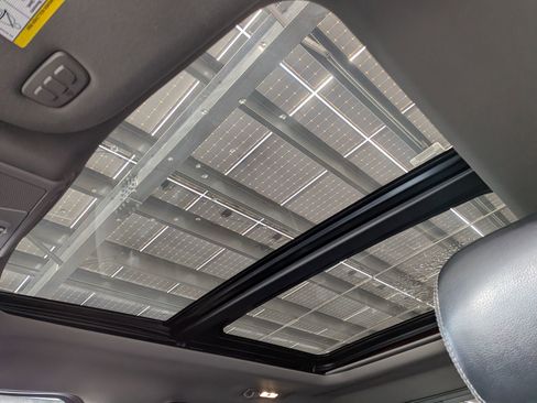 Used 2019 Ford F150 Lariat w/ Equipment Group 502A Luxury image 27