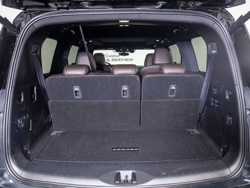 Used 2026 Nissan Armada Platinum Reserve AWD/4WD image 8