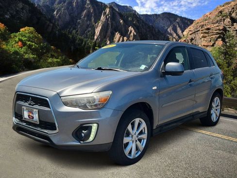 Used 2015 Mitsubishi Outlander Sport SE AWD/4WD image 5