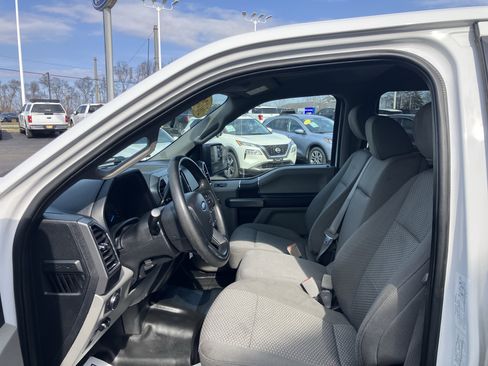 Used 2020 Ford F150 XLT w/ Trailer Tow Package image 9