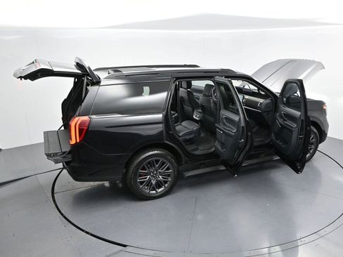 Used 2025 Ford Expedition Platinum w/ Stealth Performance Package AWD/4WD image 55