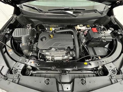 New 2026 Chevrolet Equinox LT w/ Safety and Technology Package AWD/4WD image 15