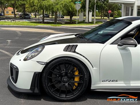 Used 2018 Porsche 911 GT2 RS RWD image 37