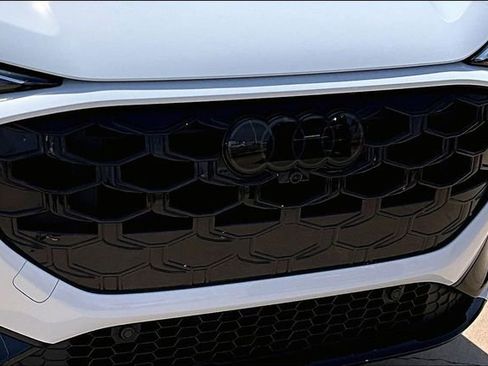 New 2026 Audi Q3 quattro 2.0T image 30