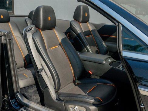 Used 2018 Rolls-Royce Dawn image 62