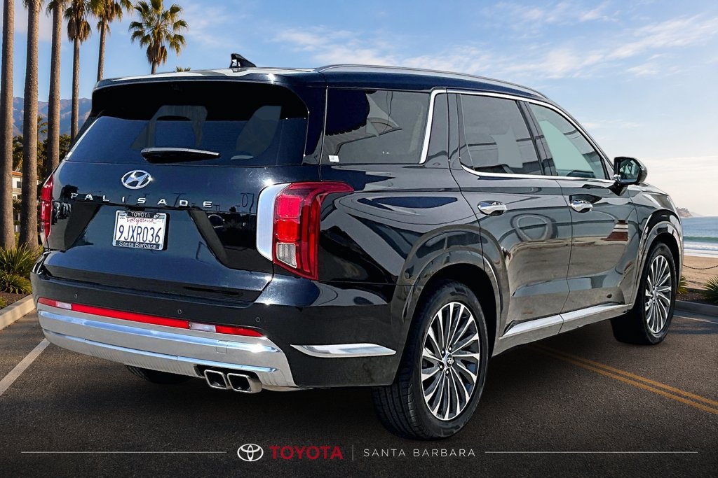 Used 2024 Hyundai Palisade Calligraphy FWD image 5