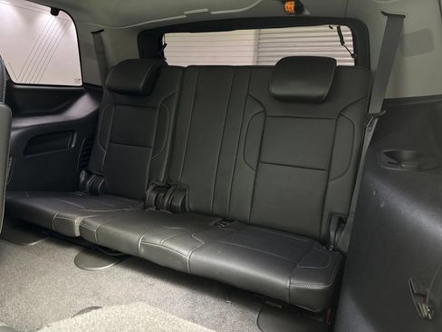 Used 2019 Chevrolet Tahoe Premier AWD/4WD image 23