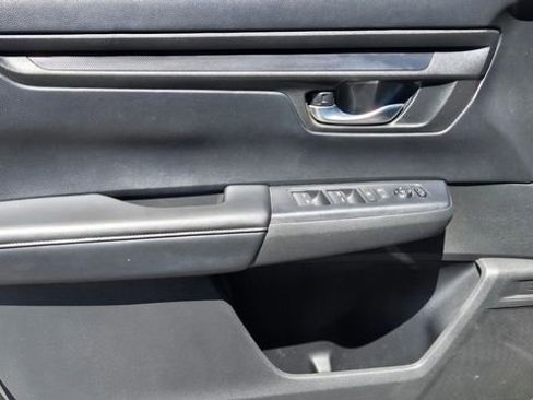 Used 2023 Honda CR-V LX image 15
