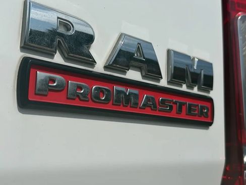 Used 2017 RAM ProMaster 2500 FWD image 11