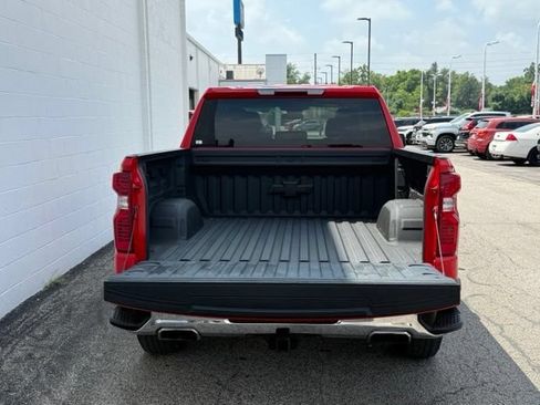 Certified 2022 Chevrolet Silverado 1500 LT AWD/4WD image 11