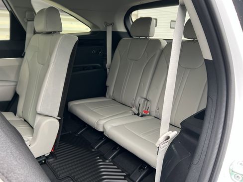 New 2026 Kia Sorento S w/ S Panoramic Sunroof Package image 14