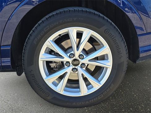 Used 2025 Audi Q3 2.0T Premium w/ Convenience Package image 37