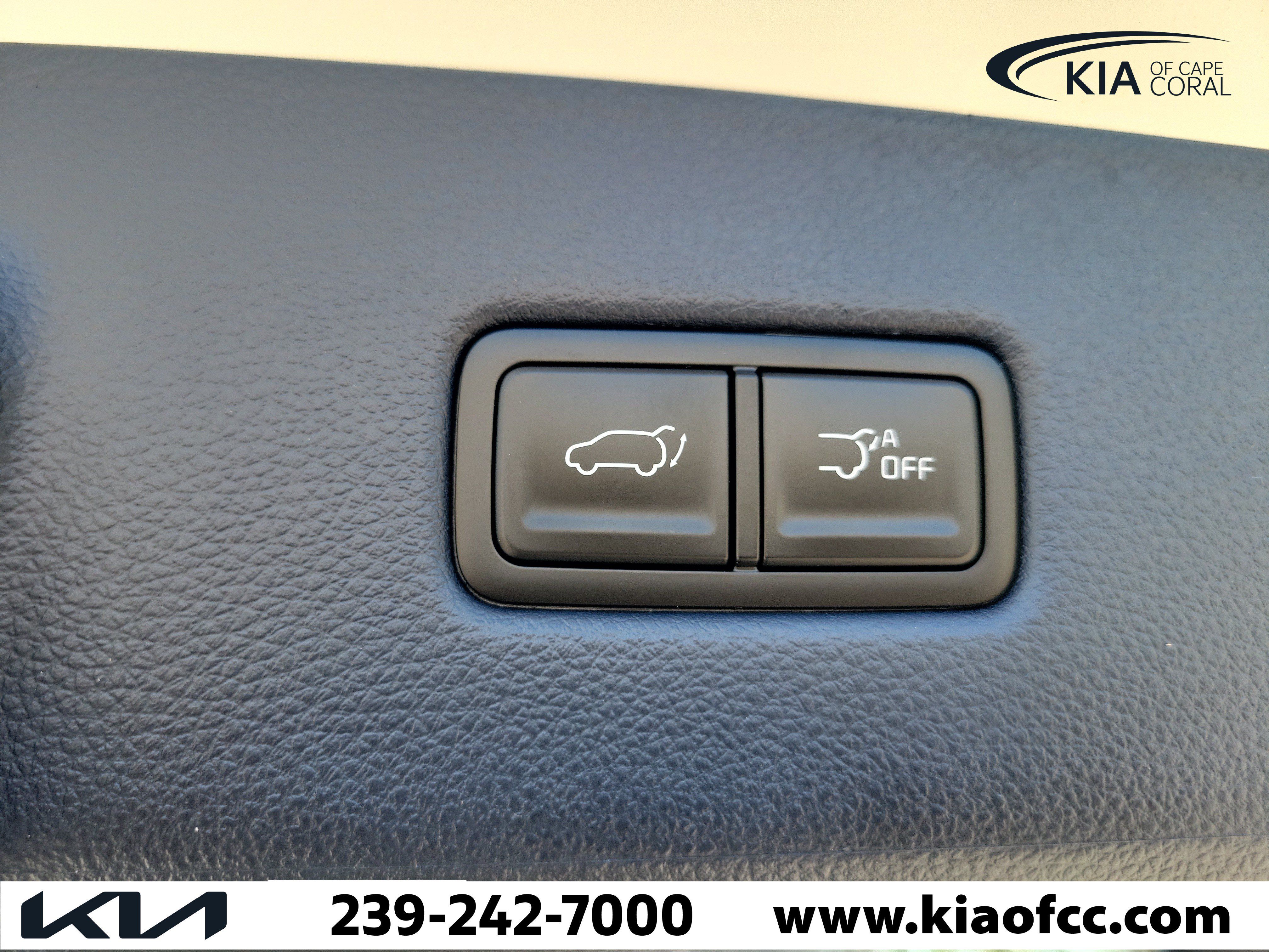 New 2027 Kia Carnival SX FWD image 11