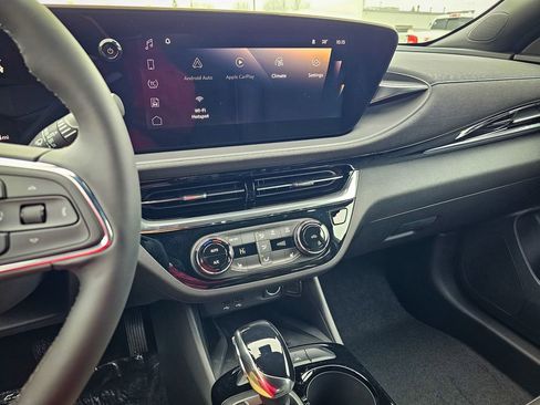 New 2026 Buick Envista Sport Touring image 22