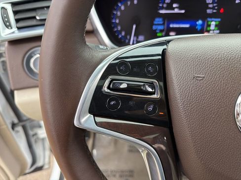 Used 2015 Cadillac SRX Luxury w/ Trailering Package AWD/4WD image 12