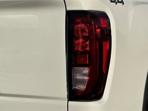 Used 2024 GMC Sierra 2500 Pro w/ Convenience Package image 29