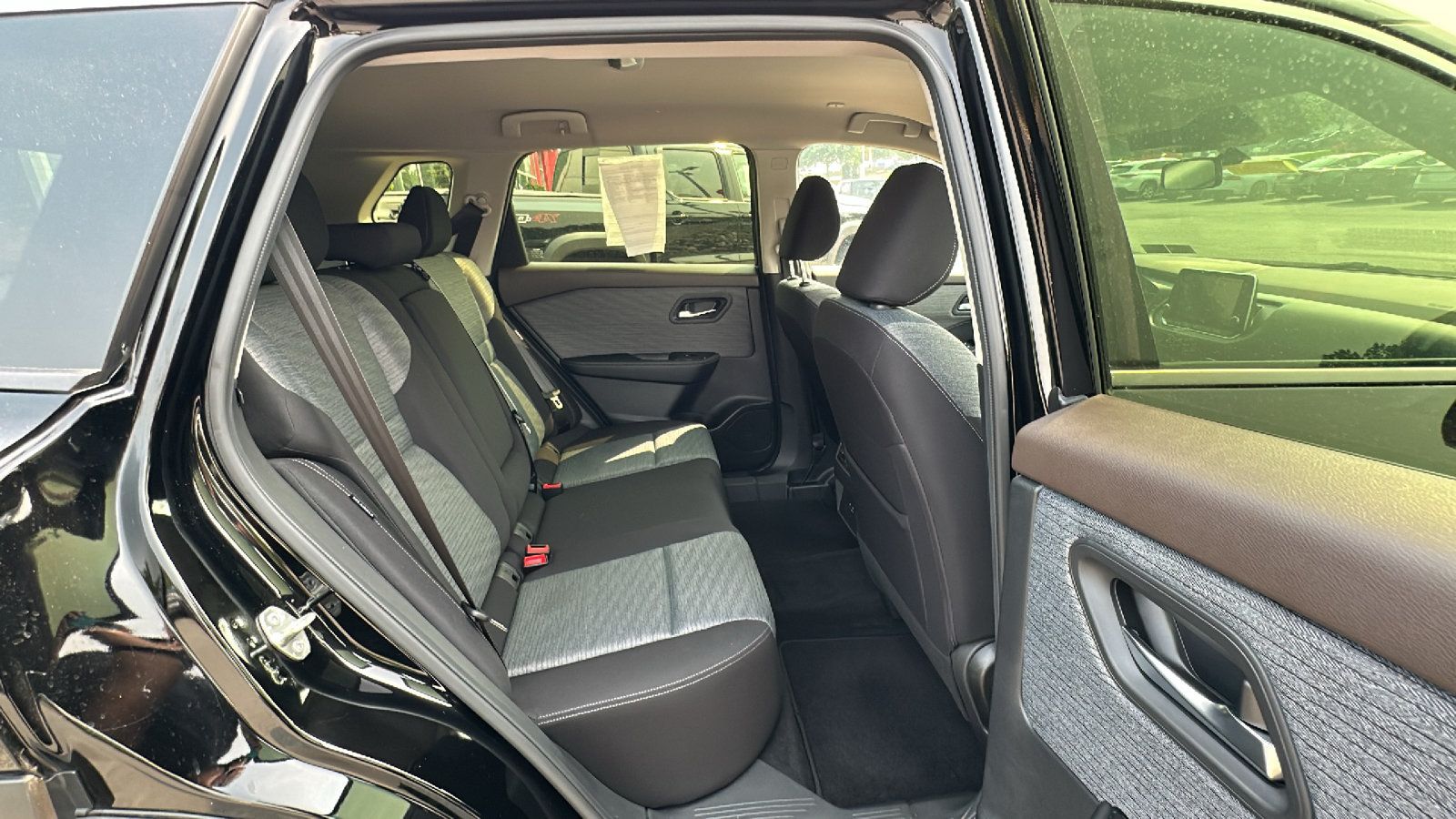 Certified 2023 Nissan Rogue SV AWD/4WD image 23