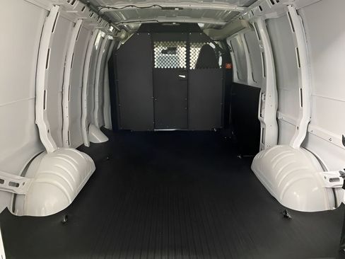New 2025 Chevrolet Express 2500 w/ Driver Convenience Package image 7