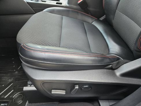 Used 2023 Ford Escape ST-Line w/ Tech Pack #1 FWD image 19