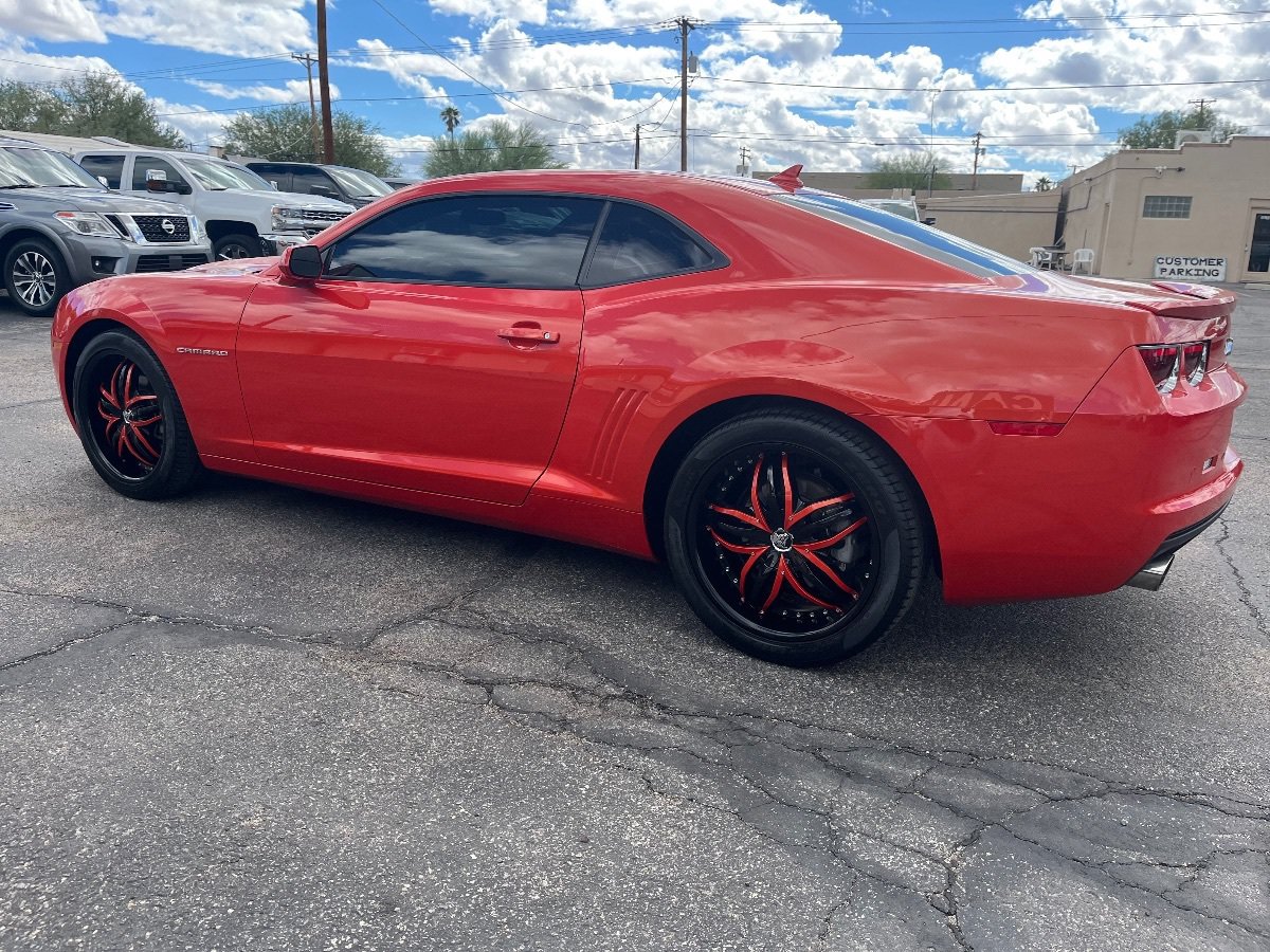 Used 2013 Chevrolet Camaro LT w/ RS Package RWD image 8