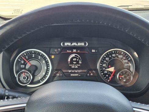 Used 2024 RAM 1500 Lone Star AWD/4WD image 9