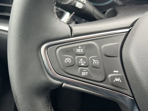 Used 2024 Chevrolet Equinox LT image 25