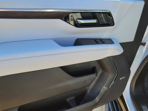 New 2026 Chevrolet Tahoe Premier w/ Sun And Tow Package image 15