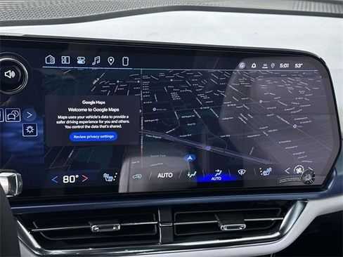 New 2026 Chevrolet Equinox EV LT image 14