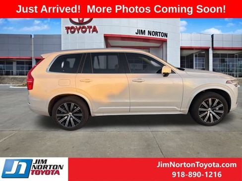 Used 2023 Volvo XC90 B5 Core w/ Protection Package Premier image 7
