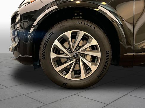 New 2027 Audi Q6 e-tron Premium AWD/4WD image 11
