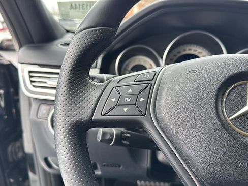 Used 2016 Mercedes-Benz E 400 E 400 image 18
