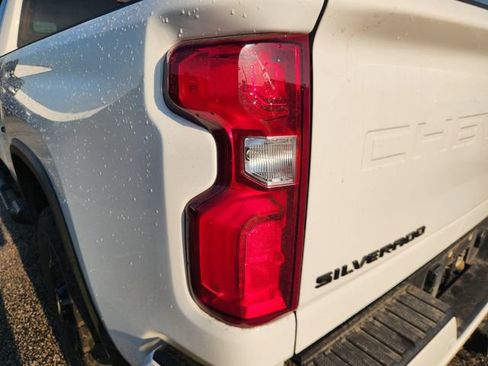 Used 2024 Chevrolet Silverado 2500 LT w/ Z71 Sport Edition AWD/4WD image 7