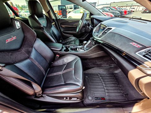 Used 2014 Chevrolet SS image 30