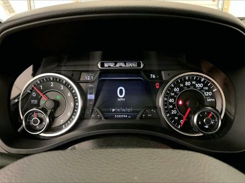 Used 2021 RAM 1500 Big Horn AWD/4WD image 19
