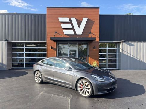 Used 2018 Tesla Model 3 Performance AWD/4WD image 1