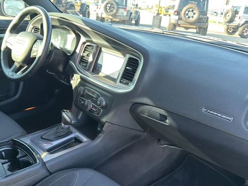 Used 2019 Dodge Charger SXT w/ Blacktop Package image 66