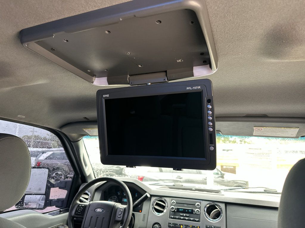 Used 2013 Ford F250 XLT w/ Chrome Pkg AWD/4WD image 29
