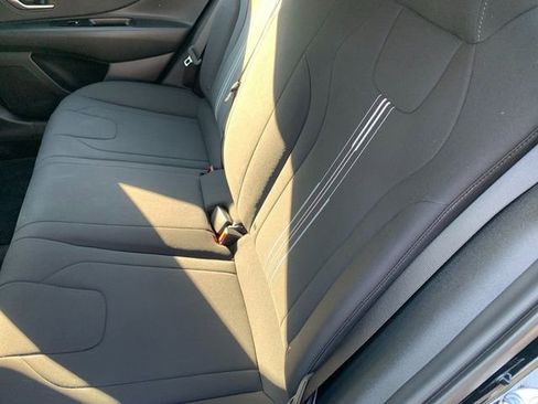 Certified 2023 Hyundai Elantra SEL w/ Convenience Package FWD image 17