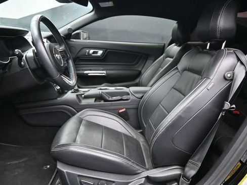 Used 2020 Ford Mustang GT Premium w/ GT Performance Package RWD image 12