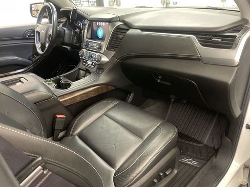 Used 2017 Chevrolet Tahoe LT w/ Luxury Package AWD/4WD image 23
