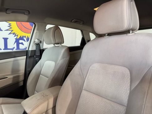 Used 2016 Hyundai Tucson SE w/ Option Group 02 FWD image 10
