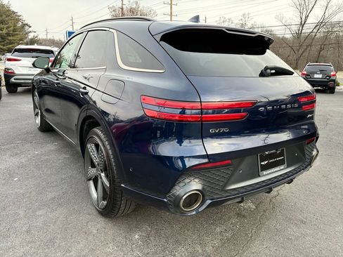 Used 2022 Genesis GV70 3.5T Sport w/ Sport Prestige Package image 5