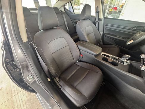 Used 2026 Nissan Altima 2.5 SV FWD image 36