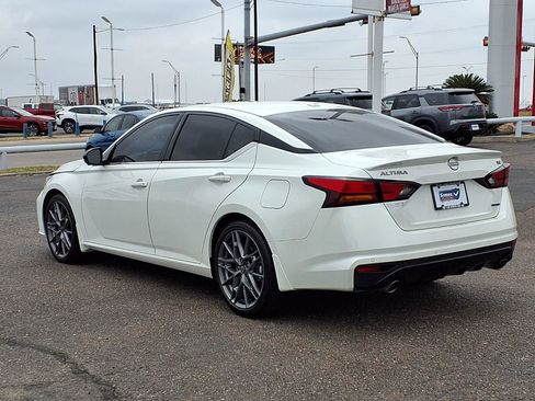 Used 2024 Nissan Altima 2.0 SR image 5