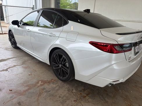 Used 2025 Toyota Camry XSE FWD image 2