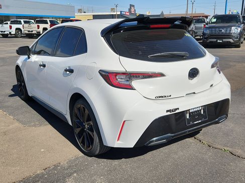 Used 2022 Toyota Corolla SE w/ Carpet Mat Package (TMS) image 3