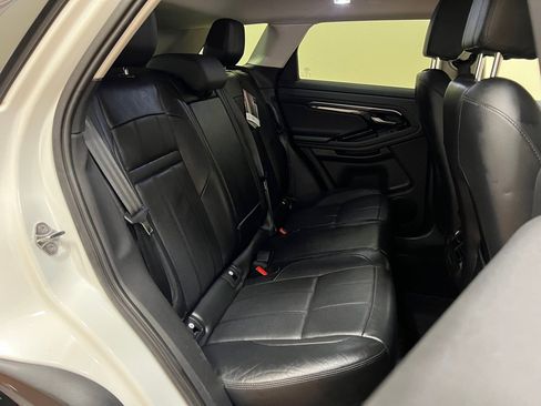 Used 2020 Land Rover Range Rover Evoque S AWD/4WD image 32